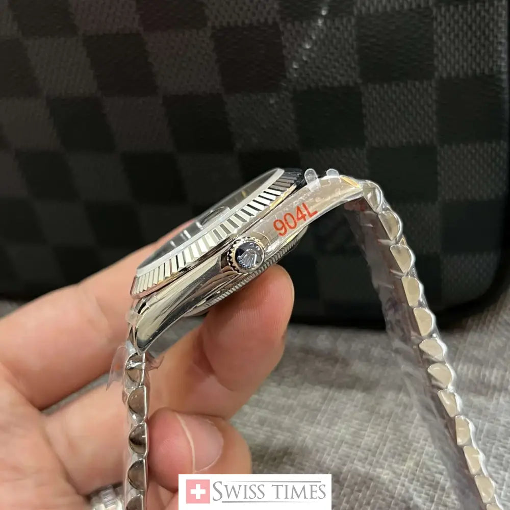 D-Date Steel Dark Rhodium Dial President
