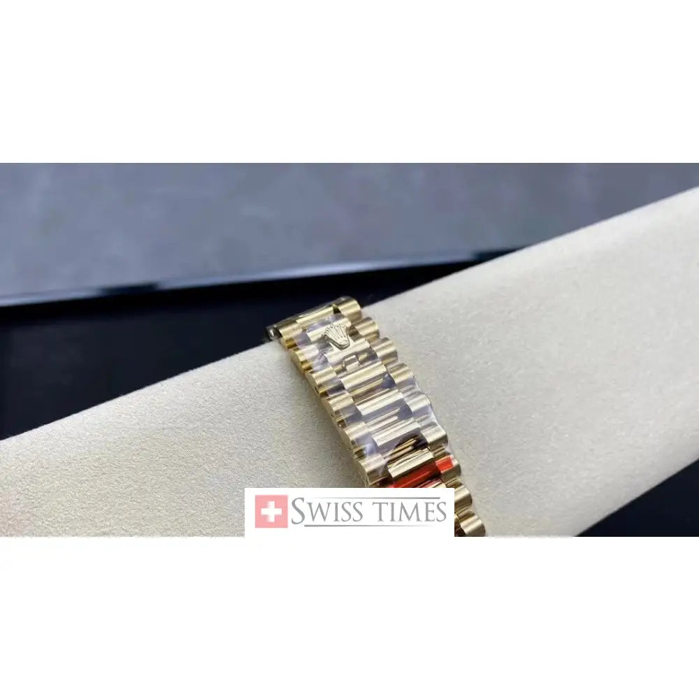 D-Date Yellow Gold Champagne Roman Dial President