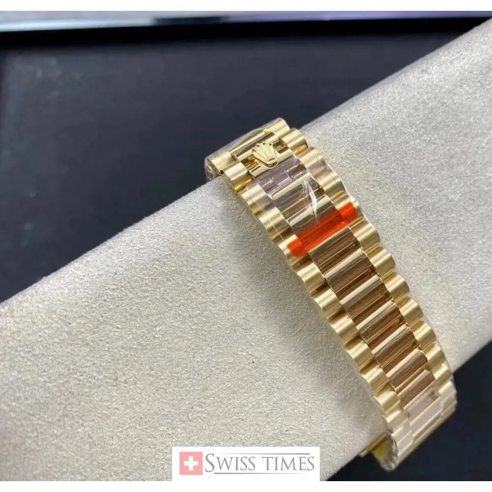 D-Date Yellow Gold Green Dial President