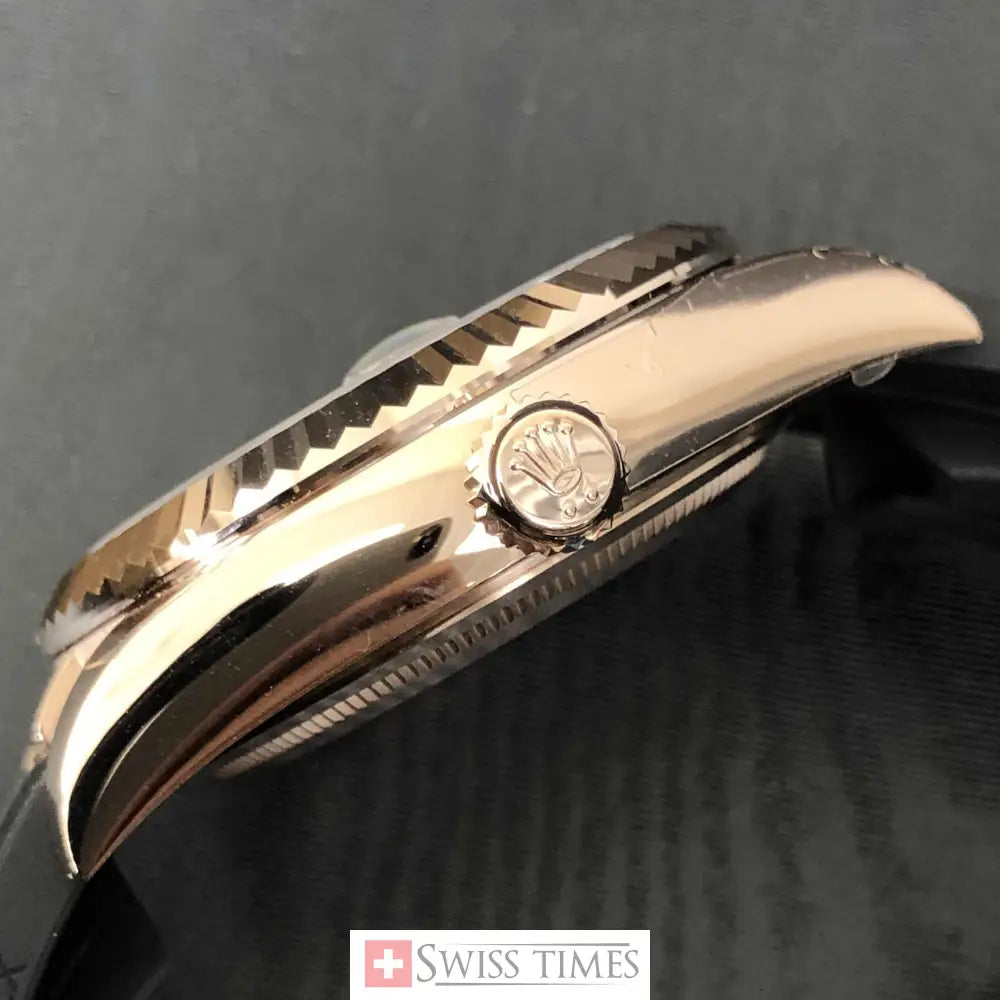 Rhodium Dial Everose Gold With Rubber