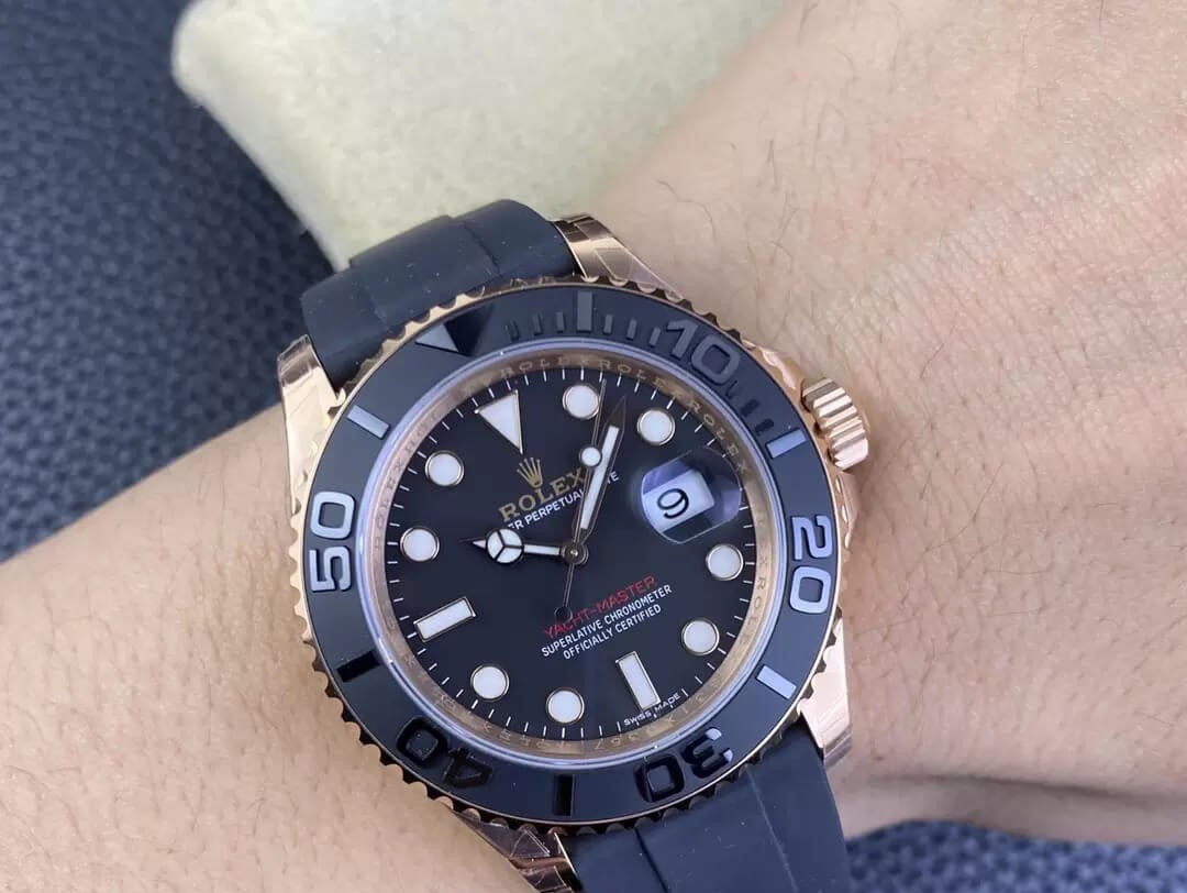 Rolex Yacht-Master 40 Everose Gold OysterFlex