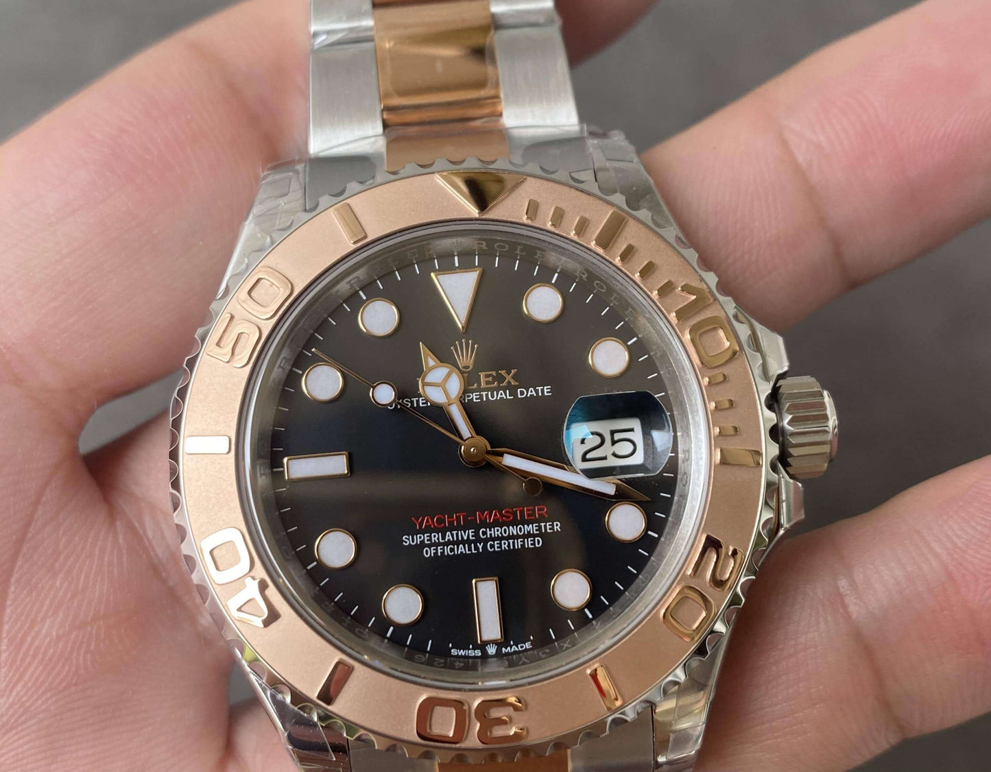 Rolex Yacht-Master 40 Two Tone Pink Gold Black Dial