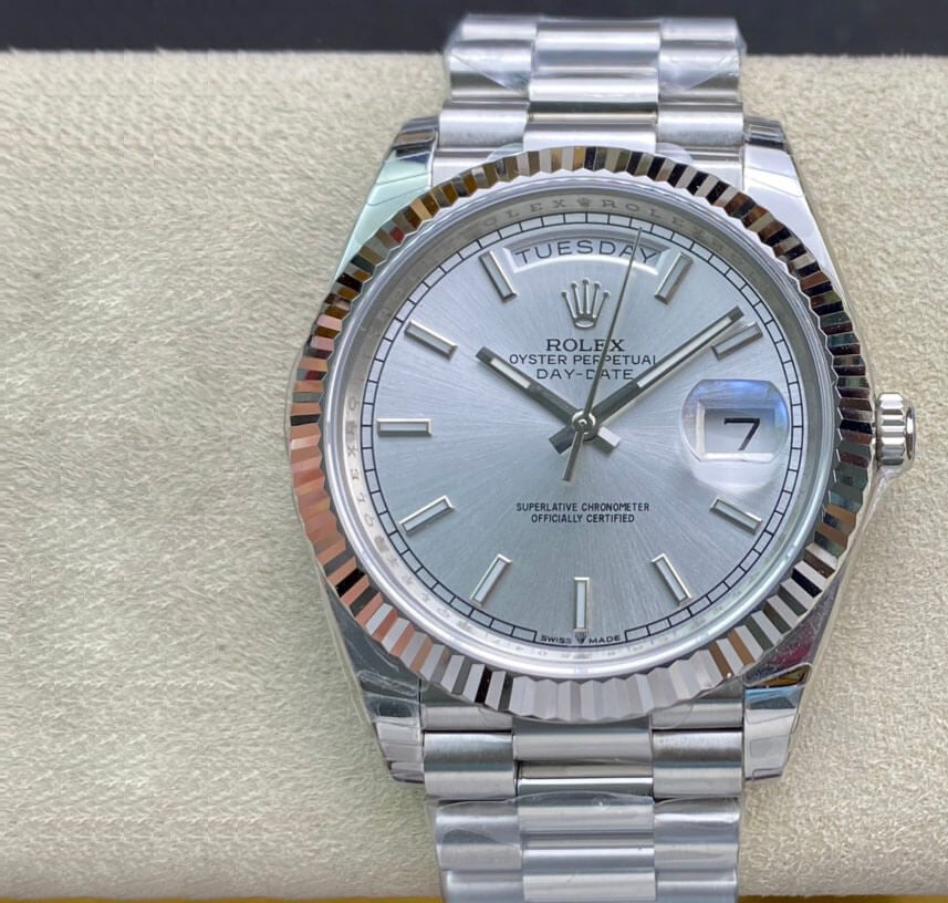 Rolex Day-Date 36mm President Silver Dial