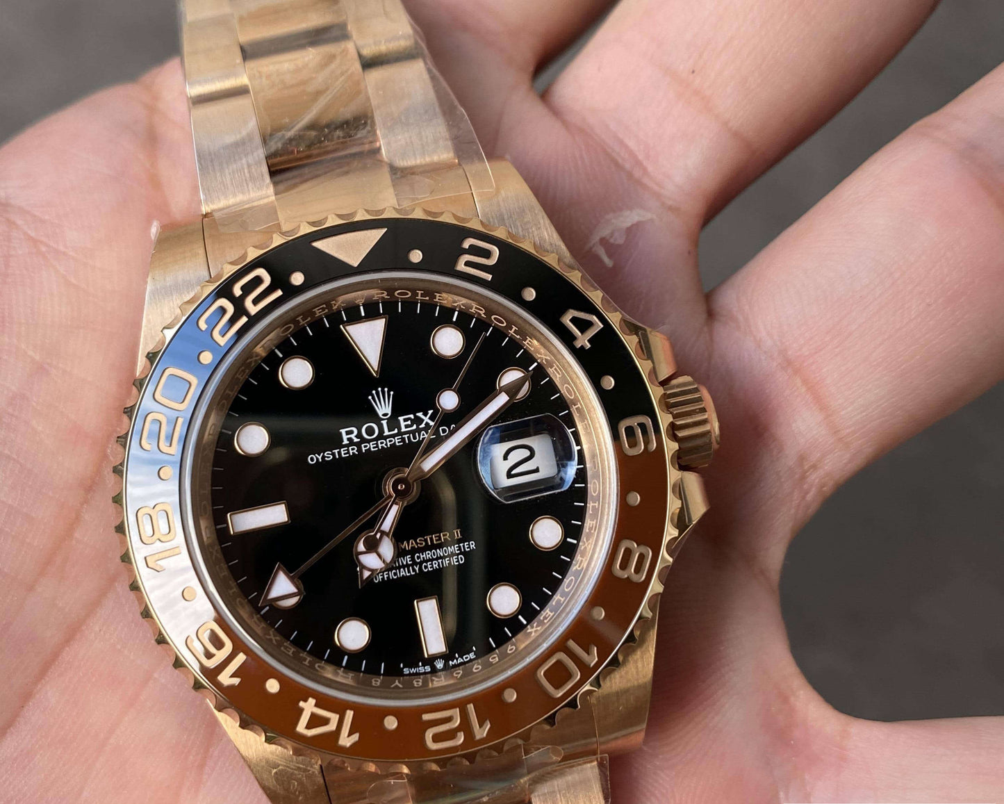 Rolex Gmt-Master II Rootbeer Black Dial