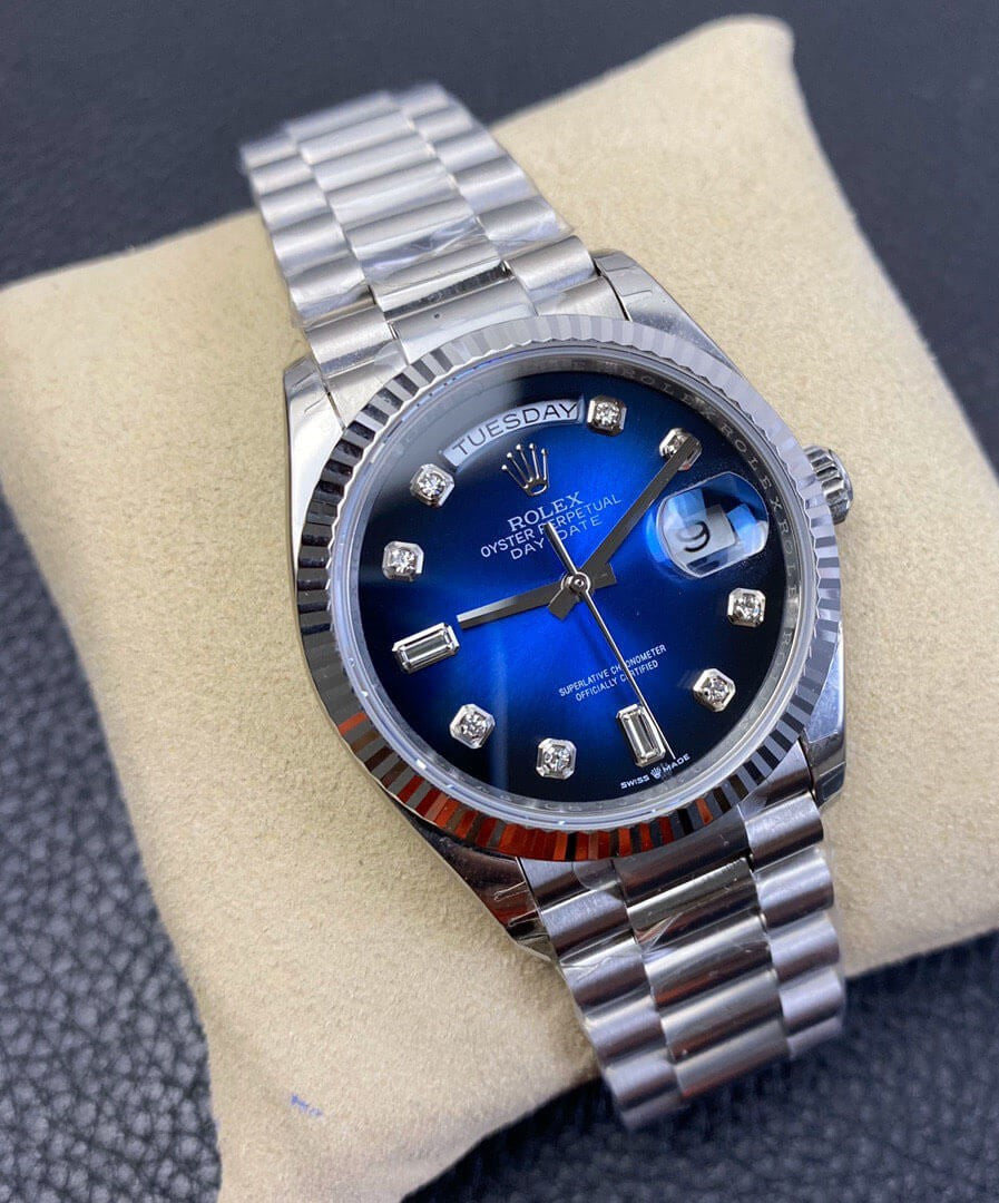 Rolex Day-Date 36 President White Gold Blue Baguette Dial