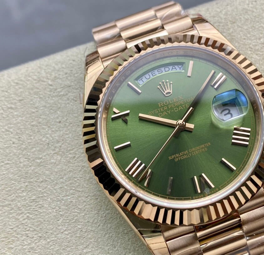 Rolex Day-Date Olive Green Roman Dial Everose Gold President