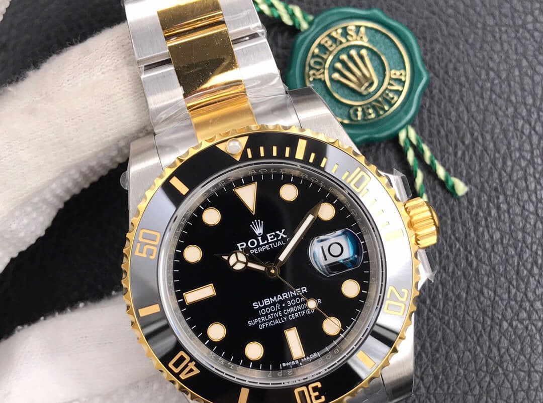 Rolex Submariner Date 2 Tone Yellow Gold Black Dial