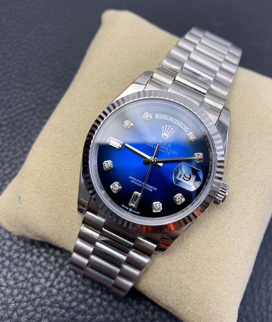 Rolex Day-Date 36 President White Gold Blue Baguette Dial