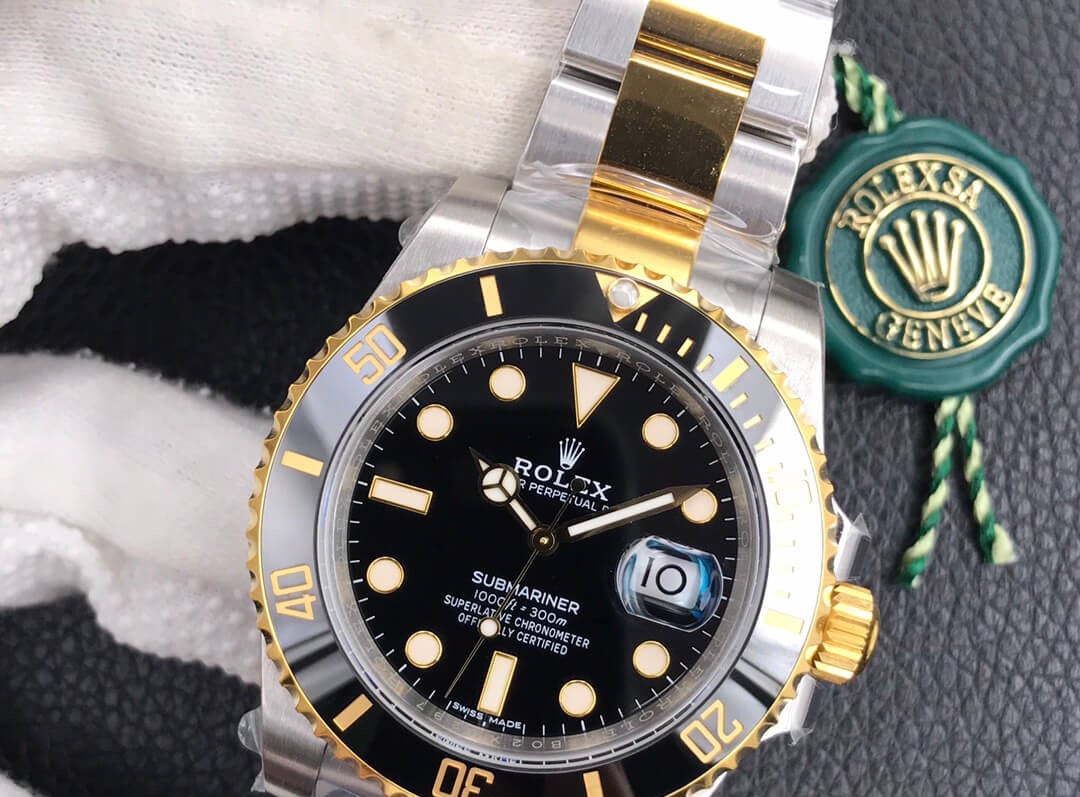 Rolex Submariner Date 2 Tone Yellow Gold Black Dial