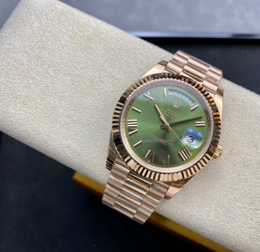 Rolex Day-Date Olive Green Roman Dial Everose Gold President