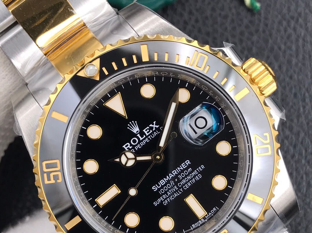 Rolex Submariner Date 2 Tone Yellow Gold Black Dial