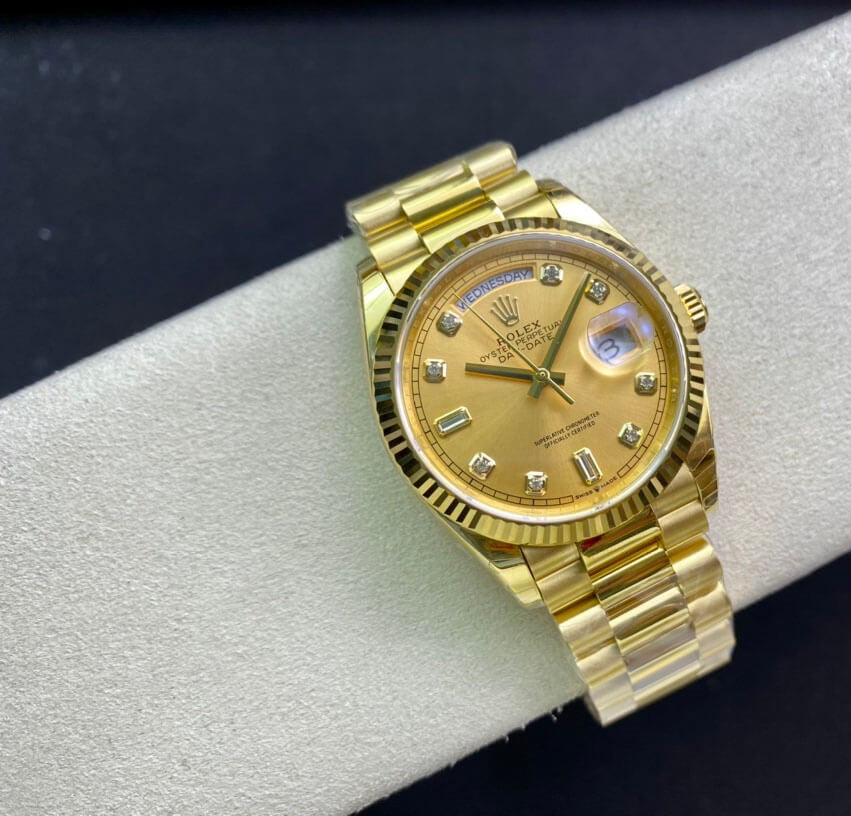 Rolex Day-Date 36mm Yellow Gold President Champagne Baguette Dial