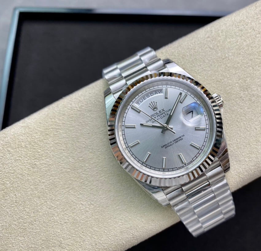 Rolex Day-Date 36mm President Silver Dial