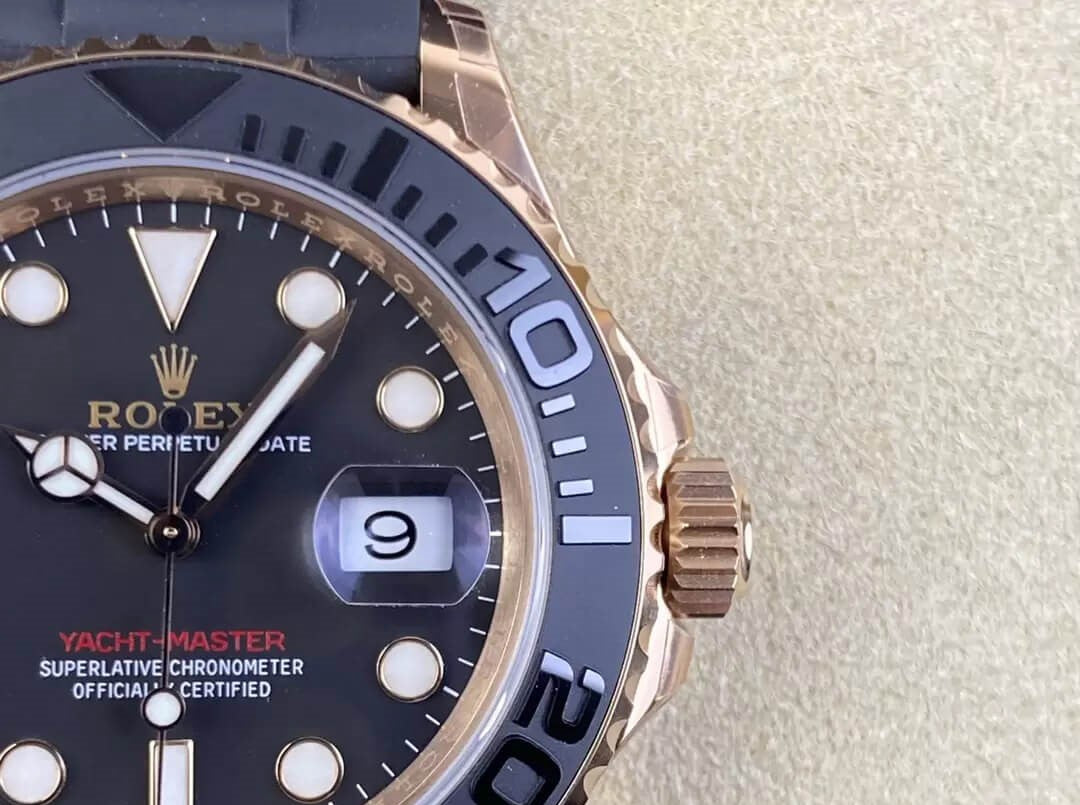 Rolex Yacht-Master 40 Everose Gold OysterFlex