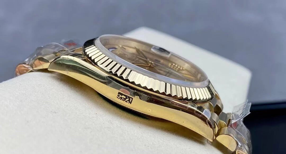 Rolex Day-Date Yellow Gold Champagne Roman Dial President