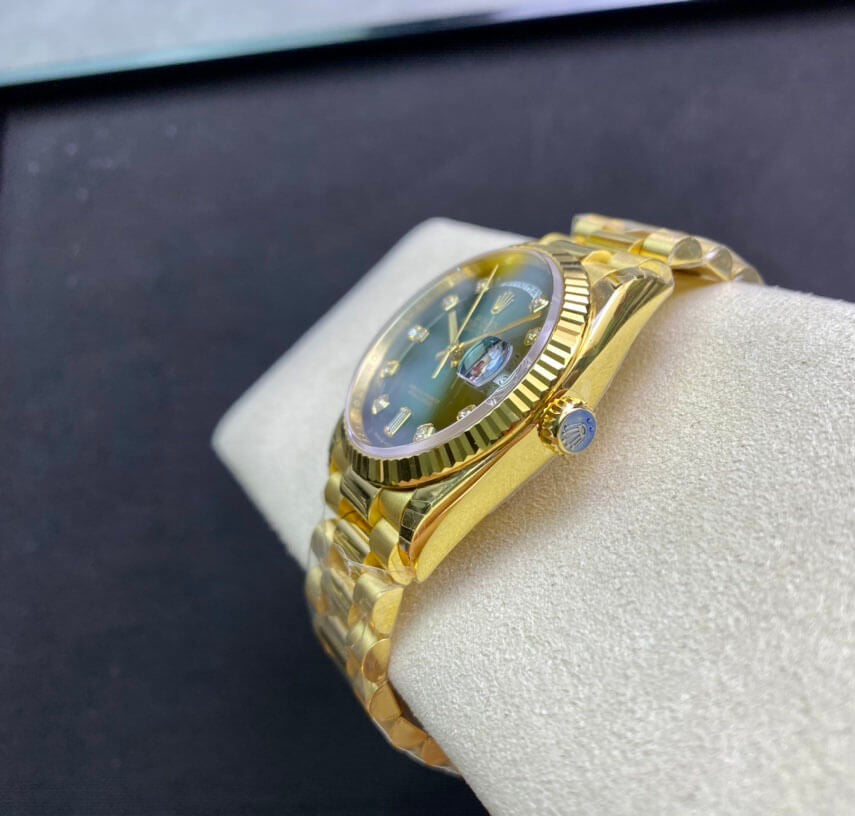 Rolex Day-Date 36mm Yellow Gold President Green Diamonds Dial