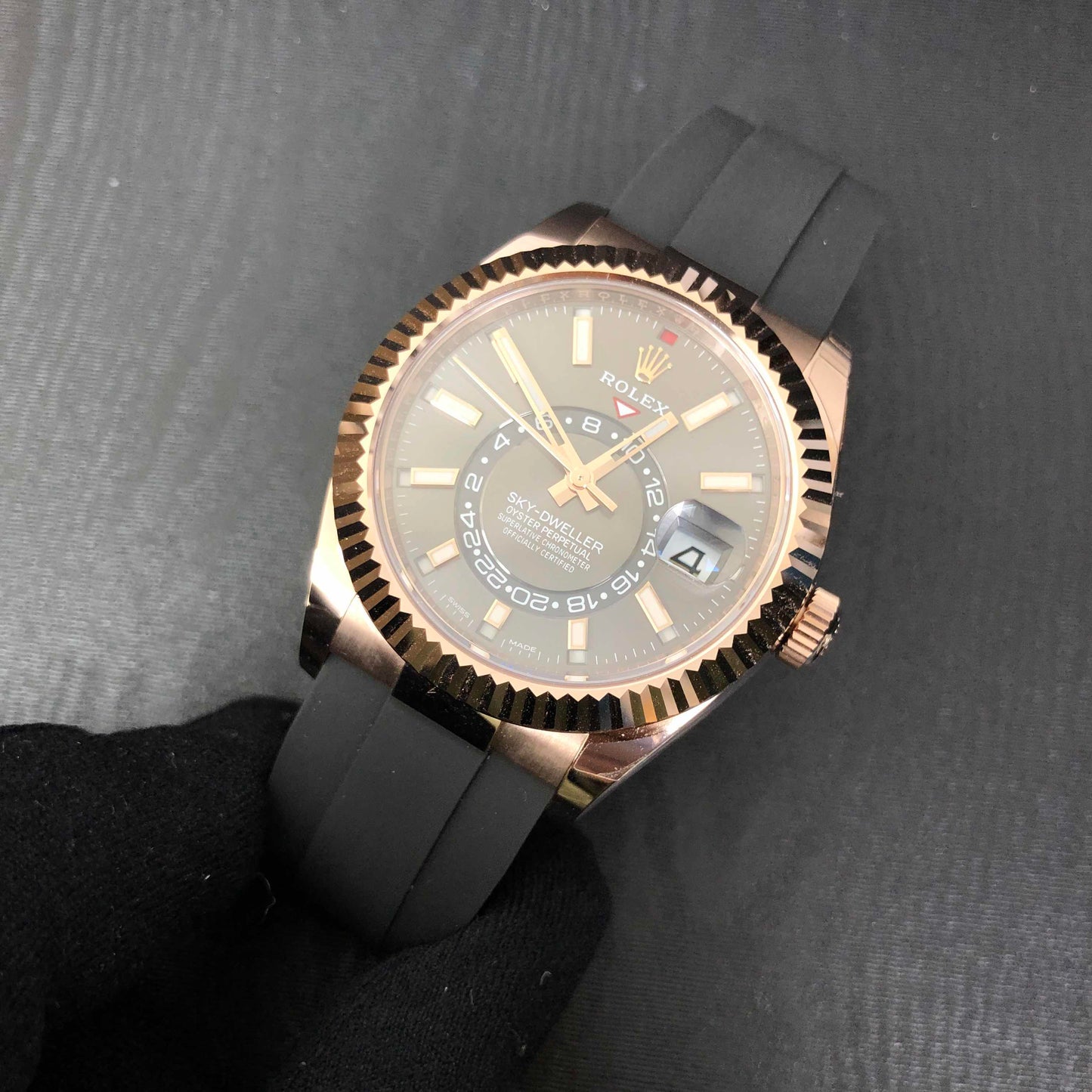 Sky-Dweller Rhodium Dial Everose Gold With Rubber