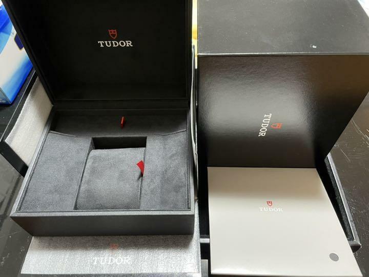 Tudor Box